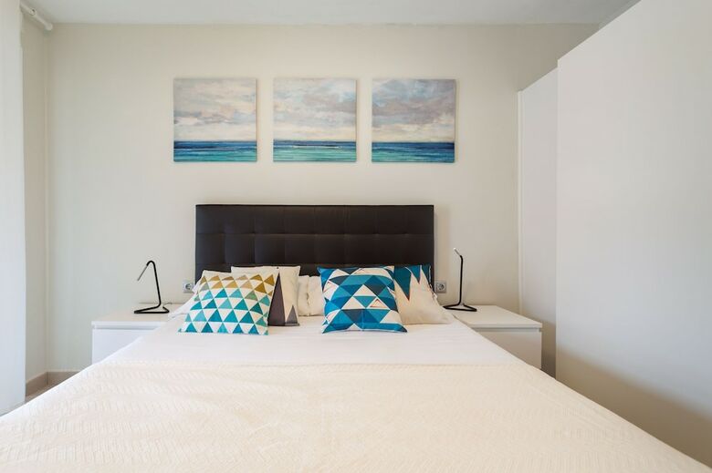 Apartamentos Pineda Be My Guest Castelldefels