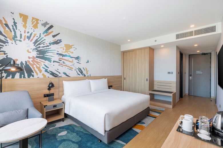 Hotel Holiday Inn & Suites Siracha Laemchabang