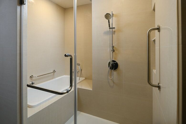Hotel Holiday Inn & Suites Siracha Laemchabang