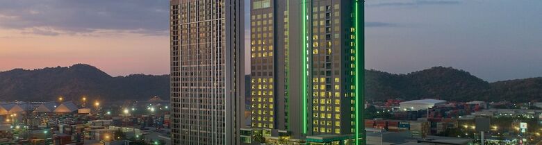 Hotel Holiday Inn & Suites Siracha Laemchabang