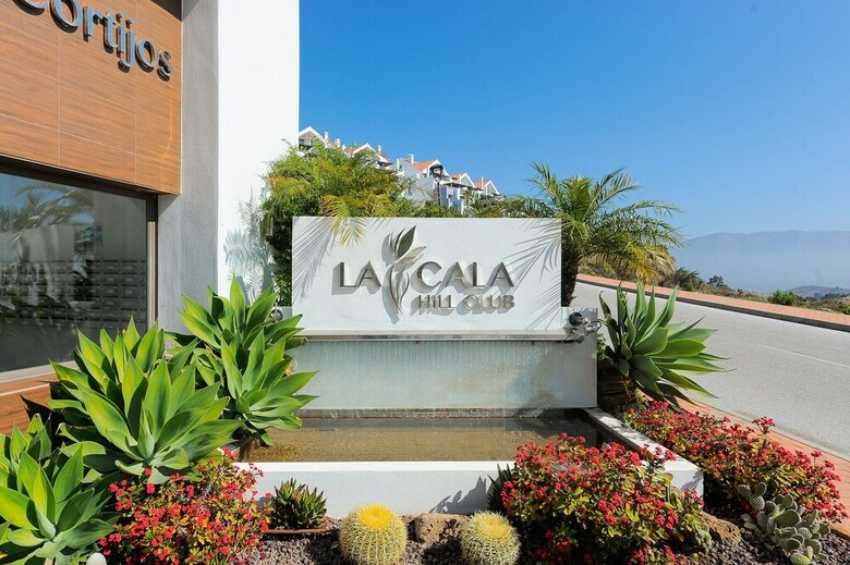 La Cala Sunset Hills Canovas Apartment