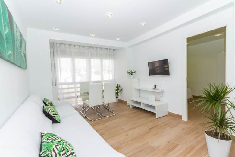 Apartamento Los Carmenes Canovas Apartment