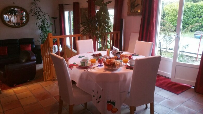 Hotel Les Hibiscus
