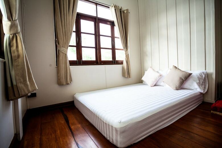 Hotel Baan Suan Krung Kao