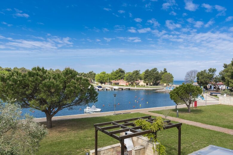 Apartments Sol Amfora For Plava Laguna