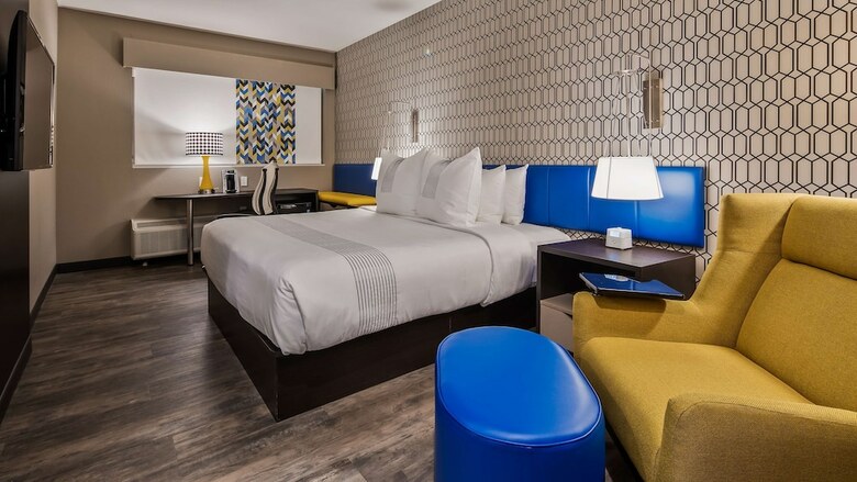 Hotel Glo Best Western Tulsa East Route 66