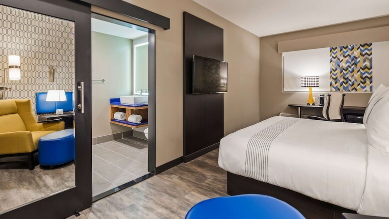 Hotel Glo Best Western Tulsa East Route 66