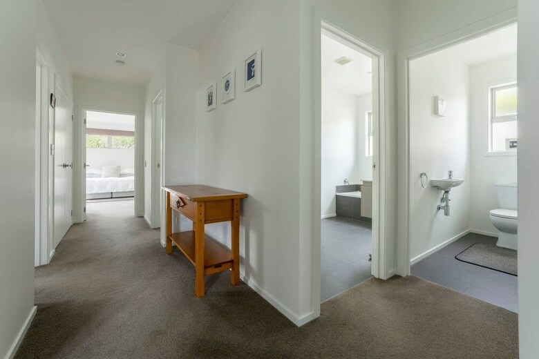 Light And Bright Large Family Home