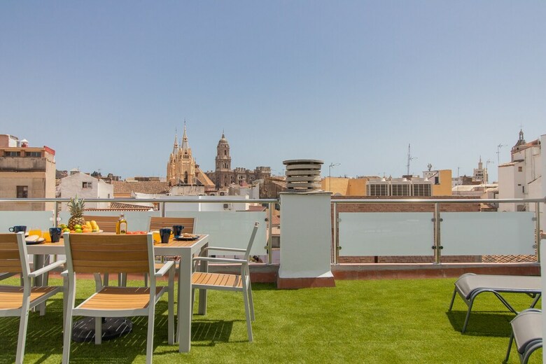 Sunny Terrace Apartment, Old Town Views