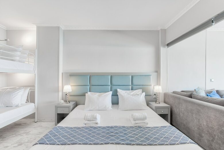 Apartamentos Chic Modern Seaside Oasis -sunny Piraeus