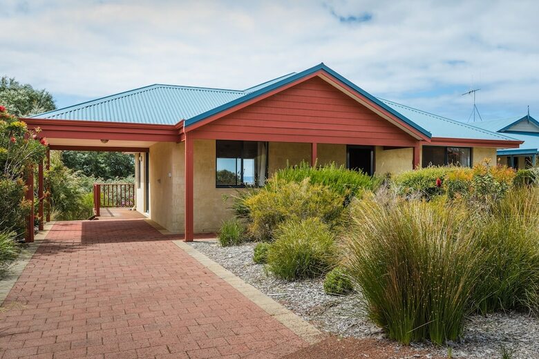 Banksia At Cosy Corner
