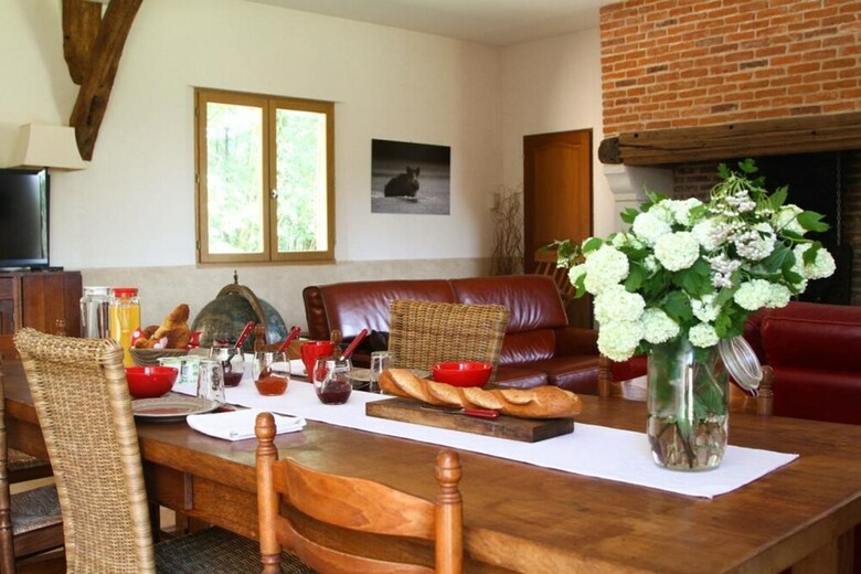 Hotel Le Lit de La Sa�ne