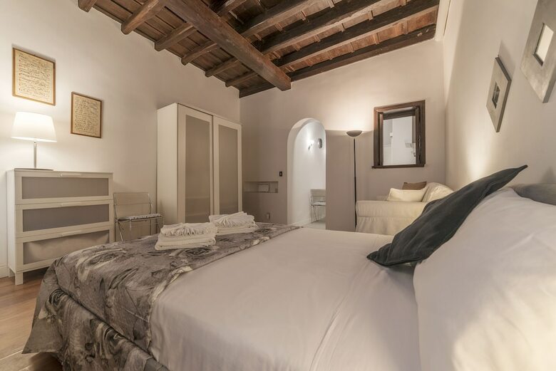 Fori Imperiali Elegant Apartment