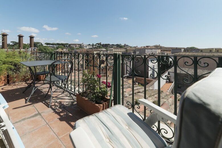 Apartamento Trastevere Panoramic Rooftop Loft