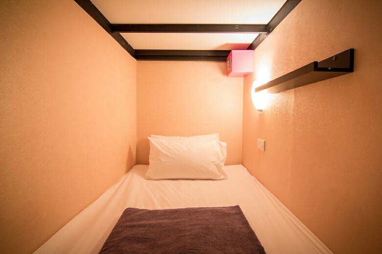 Hostal Bubble Space Hostel