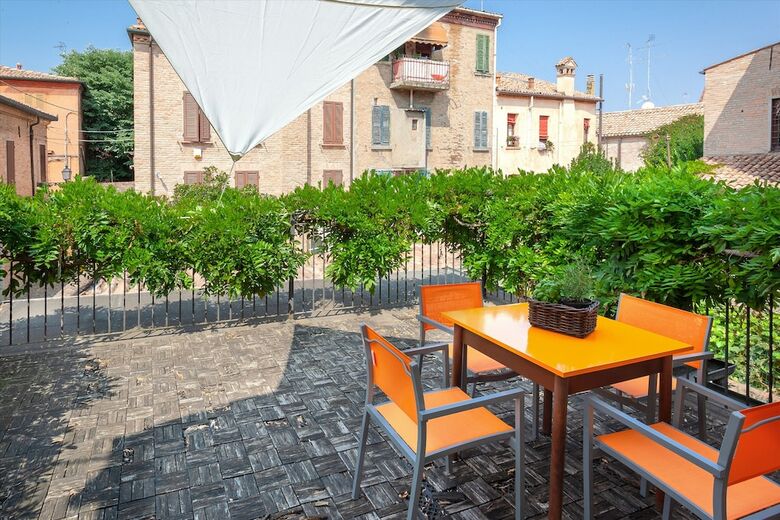 Apartamento Ferrara Casa Dell'archiv�lto Con Garage