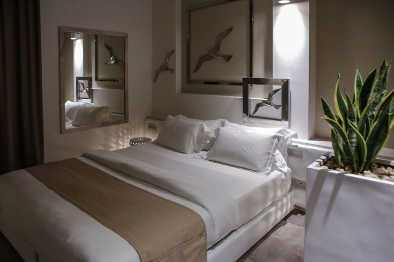 Neko Boutique Hotel