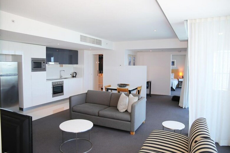 Apartamentos Pelicanstay Surfer Paradise Condo Hotel