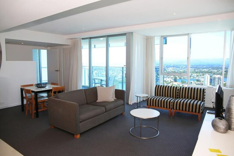 Apartamentos Pelicanstay Surfer Paradise Condo Hotel