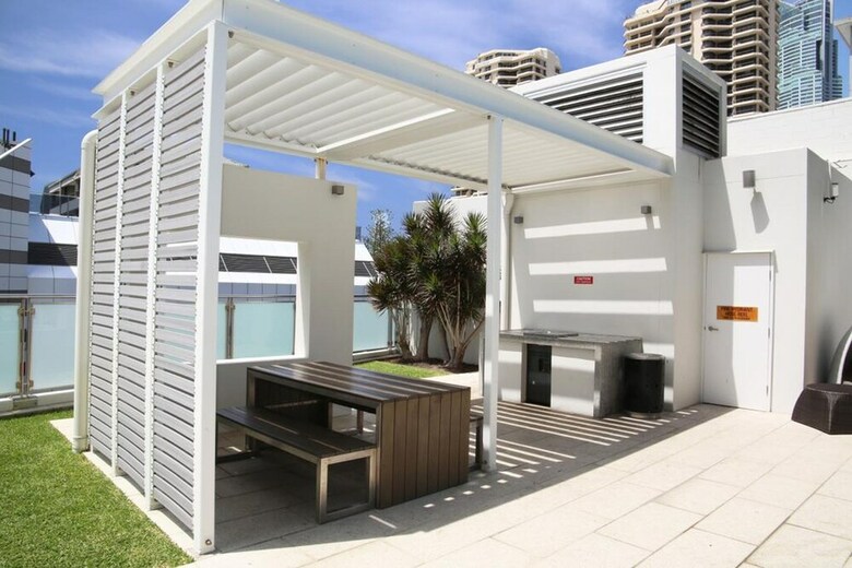 Apartamentos Pelicanstay Surfer Paradise Condo Hotel