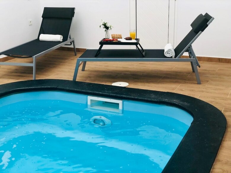 Nazaret Suite Apartment With Heated Private Pool