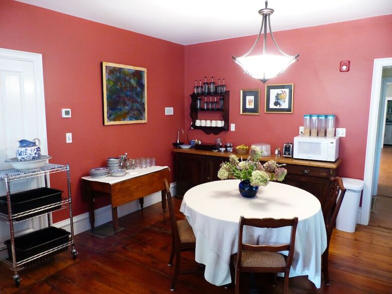 Bed & Breakfast Sheffield 1802 House
