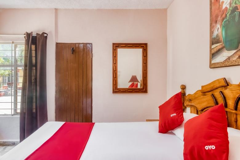 Oyo Restaurante Y Hotel Ancira
