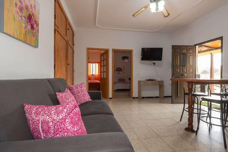 Casa de Vacaciones Con Piscina Compartida II