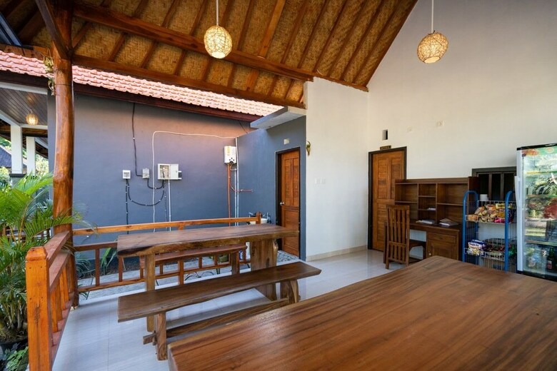 Hotel Surya Maha Bungallo