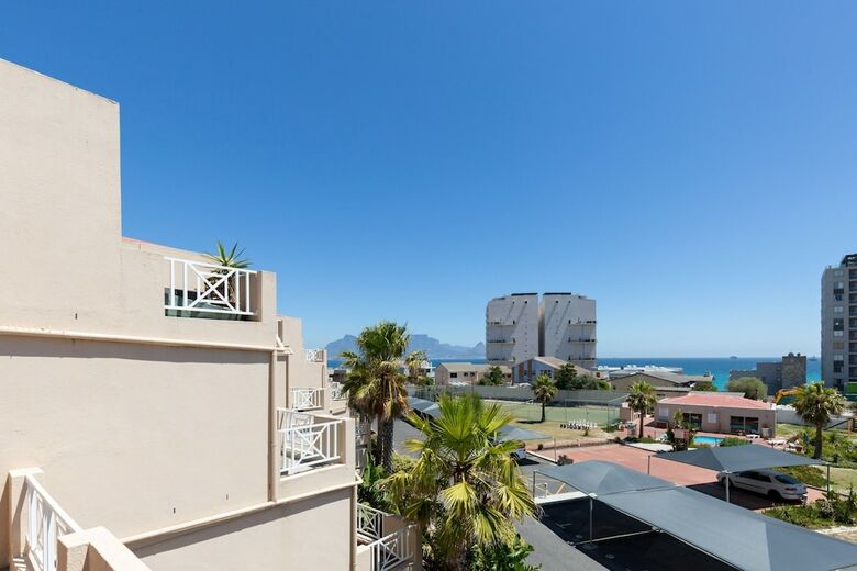 Apartamentos Mont Serrat 58 By Ctha