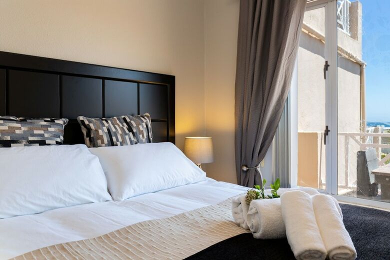 Apartamentos Mont Serrat 58 By Ctha