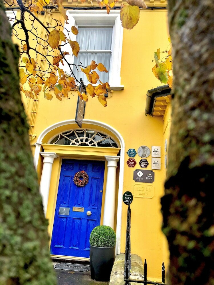 Bed & Breakfast Dufferin Coaching Inn & Hall
