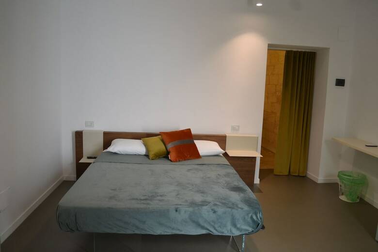 Corte Cairoli B&B And Suite
