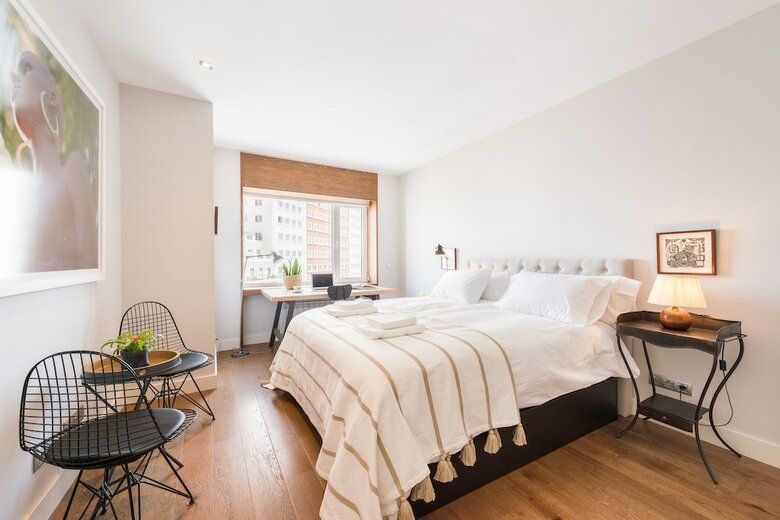 Luxurius Apartment With Huge Balcony At Plaza de Espa�a