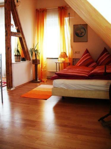 Hostal Hotel Adler