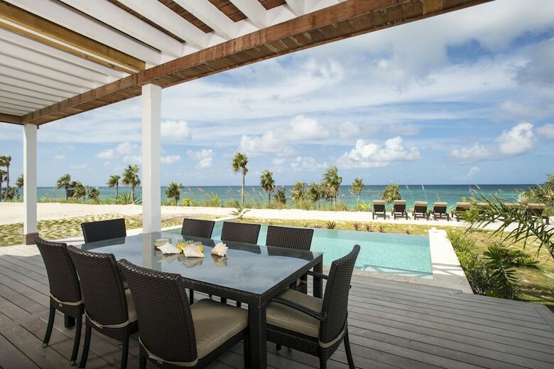 Villa Wild Orchid