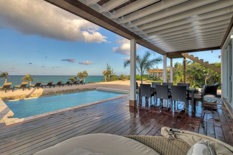 Villa Wild Orchid