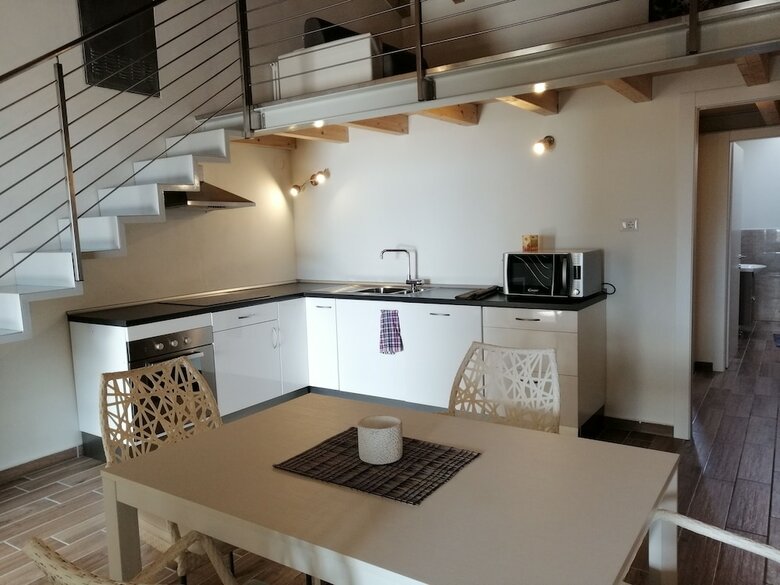 Iseolakerental - Hill Apartments
