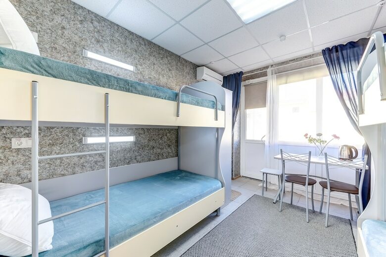 Hostal Hotel Piter - Hostel