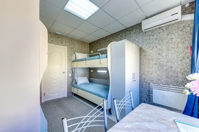 Hostal Hotel Piter - Hostel