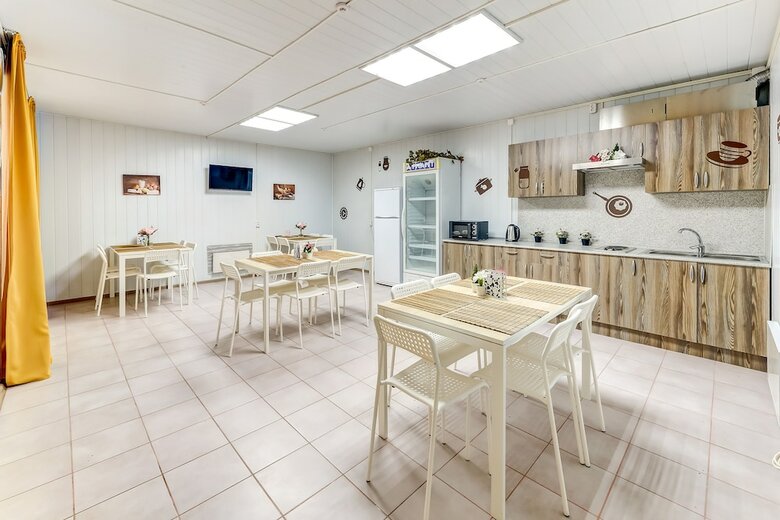 Hostal Hotel Piter - Hostel