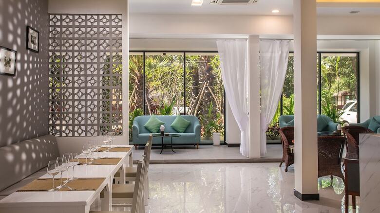 Hotel Angkor Sivutha Suites By Alfa