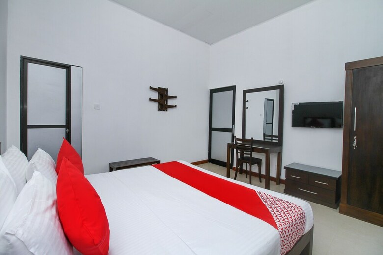 Oyo 511 Delphin Hotel