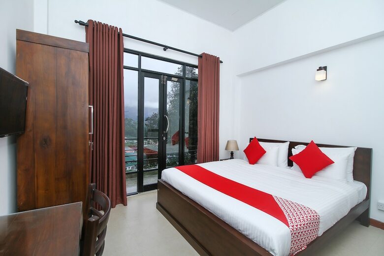Oyo 511 Delphin Hotel