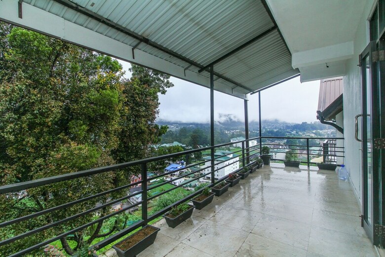 Oyo 511 Delphin Hotel