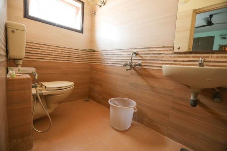 Hotel Ulo Saicharan Comfort Inn