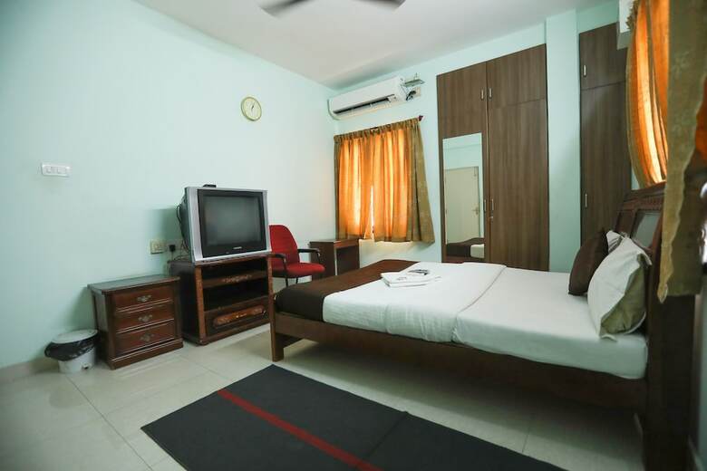 Hotel Ulo Saicharan Comfort Inn