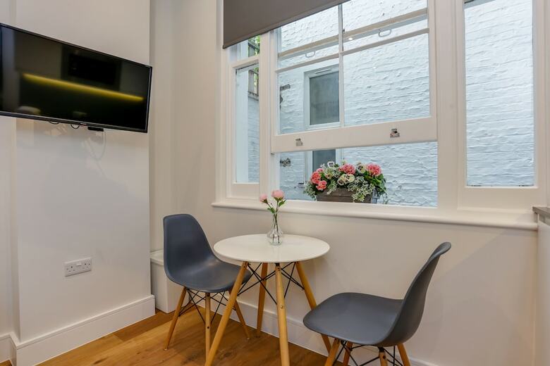 Aparthotel Queensborough Terrace Service Apartments