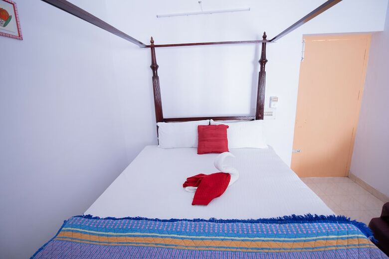 Hotel Residenza - Clifton Inn Resorts