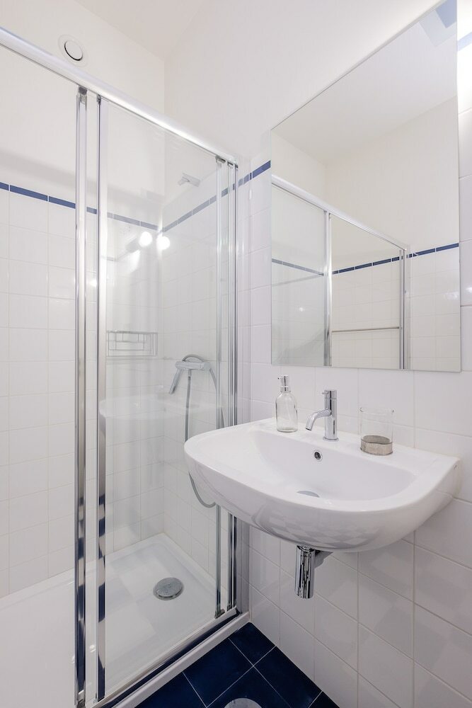 Apartamentos Boutique Rentals Flores Plaza